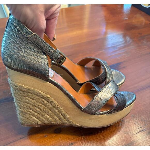 Lanvin Golden Metallic Leather Wedge Sandals Size 40 Lanvin - Picture 2 of 9